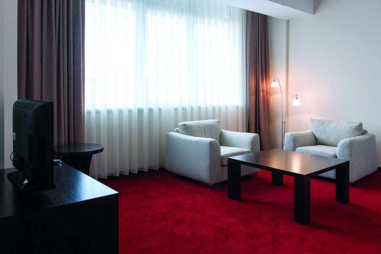 Tcc Grand Plaza Hotel Σκόπια Δωμάτιο φωτογραφία